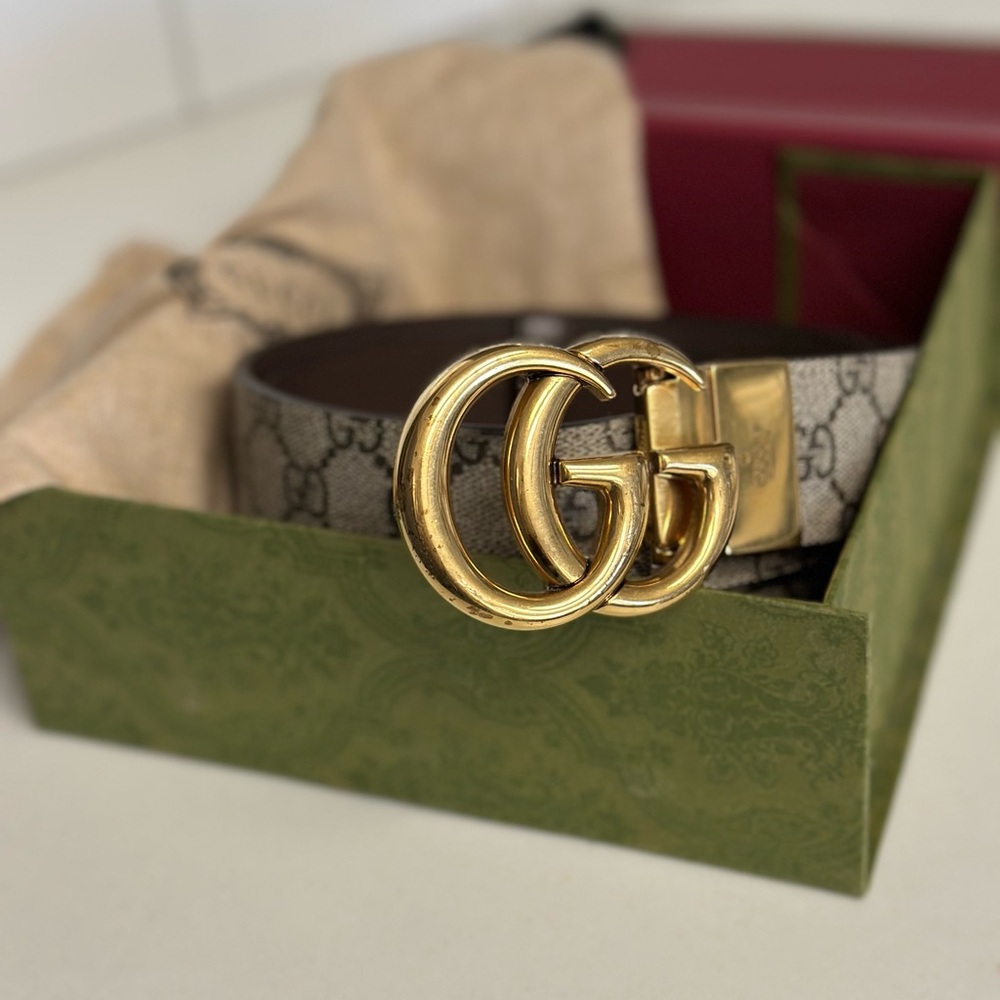 Gucci unisex Marmont reversible brown with Gold GG Buckle belt
